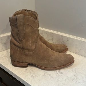 Tecovas - The Roy size 14D LIKE NEW!!! COLOR -
GRANITE SUEDE